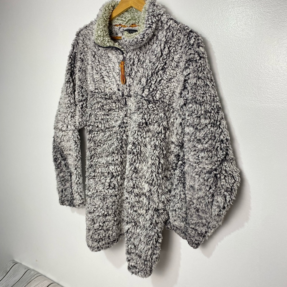Fleece pullover size Large - Picture 3 of 5